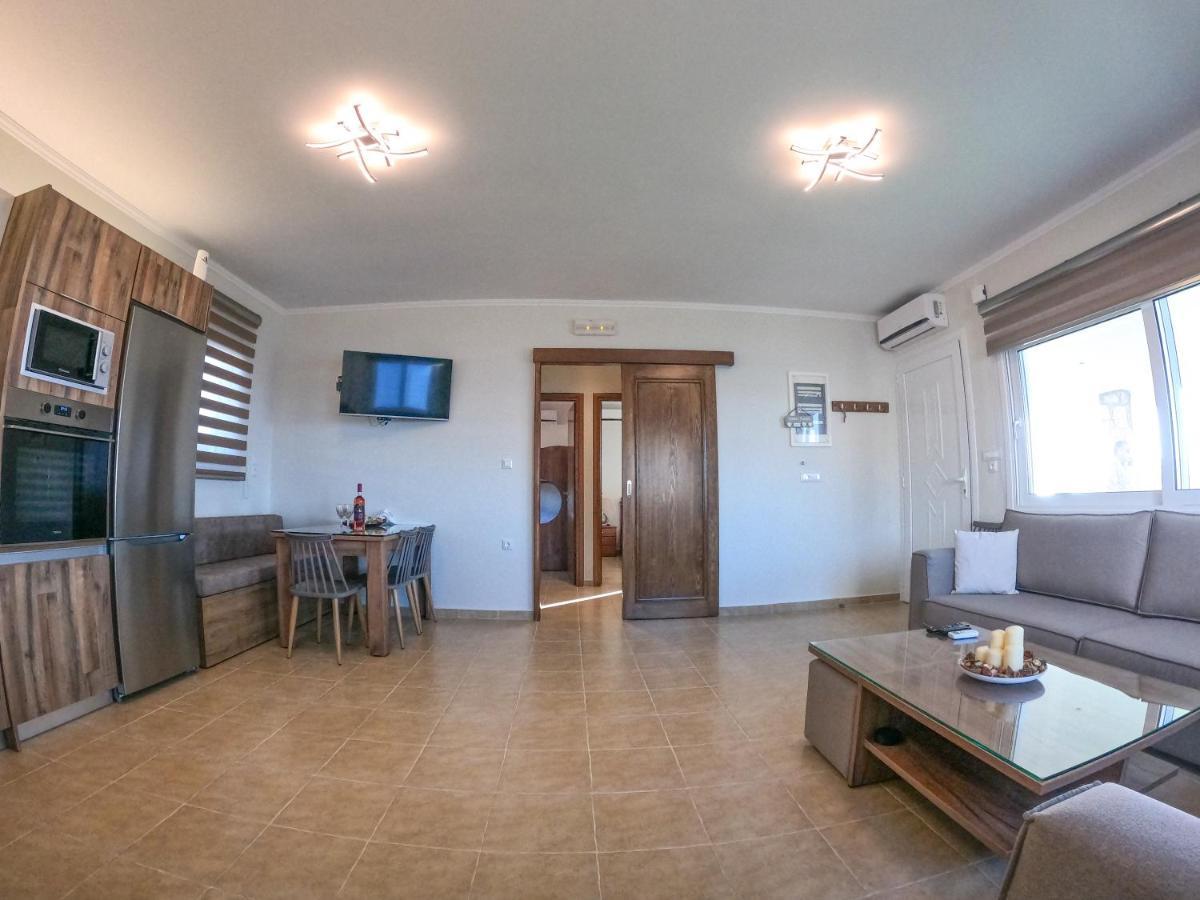 Golden Sunrise Stegna Apartment Archangelos  Exterior photo